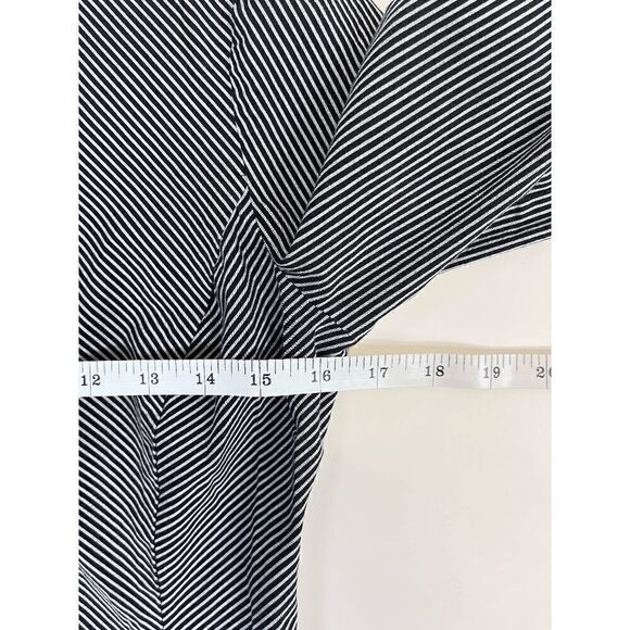 Express Design Studio Womens 3/4 Sleeve Button Down Dress Shirt Black Striped Sz - Picture 2 of 6